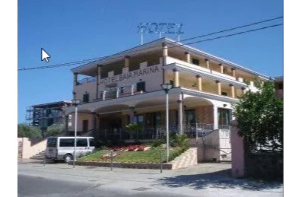 Hotel Baia Marina Orosei Exterior photo