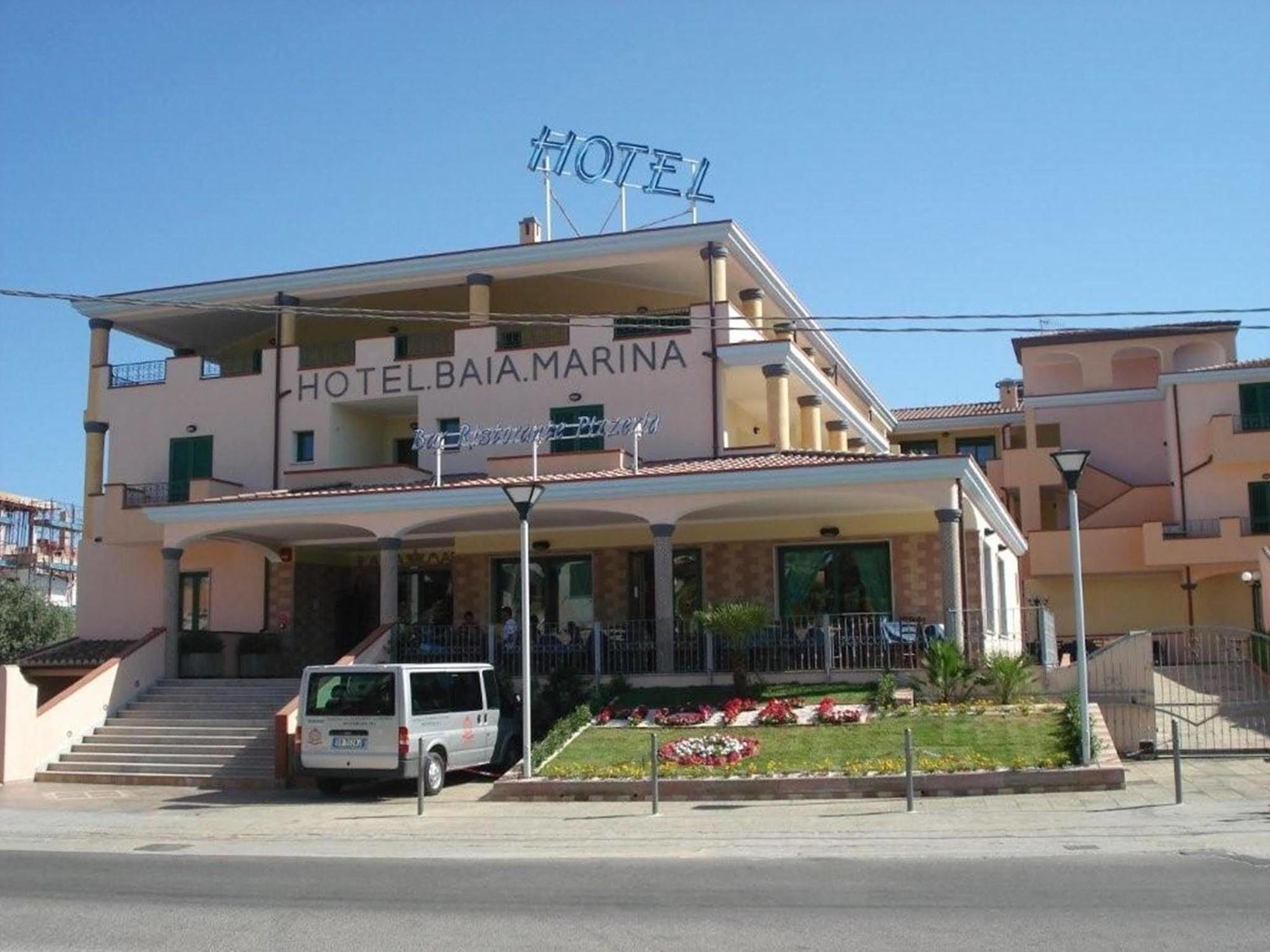 Hotel Baia Marina Orosei Exterior photo